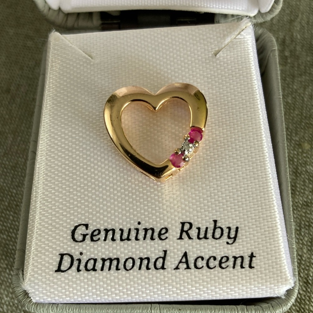 18k Gold Heart Pendant with Ruby and Diamond Accents